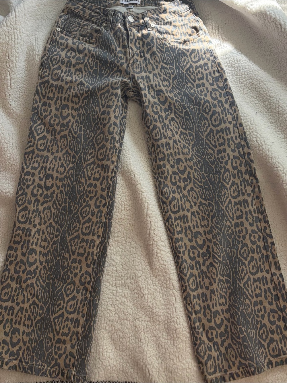 Leopard Print Wide-Leg Jeans in Brown